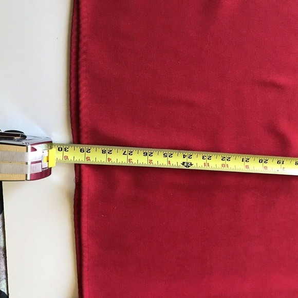 Real Clothes Saks Fifth Avenue SzL Red Button Down Long Sleeve Poly/Spandex - Picture 10 of 10